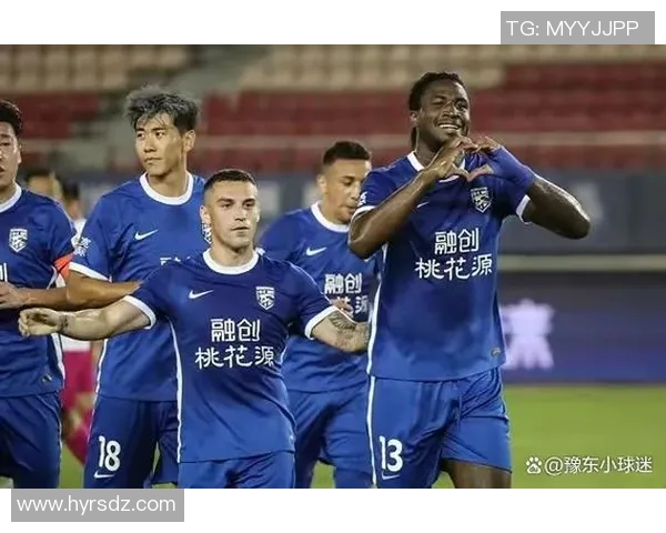 西安足球队强势领跑联赛积分榜积80分展现冠军实力